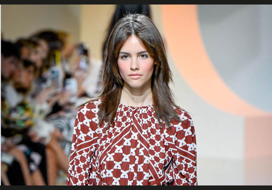 Le look babydoll de Leonard