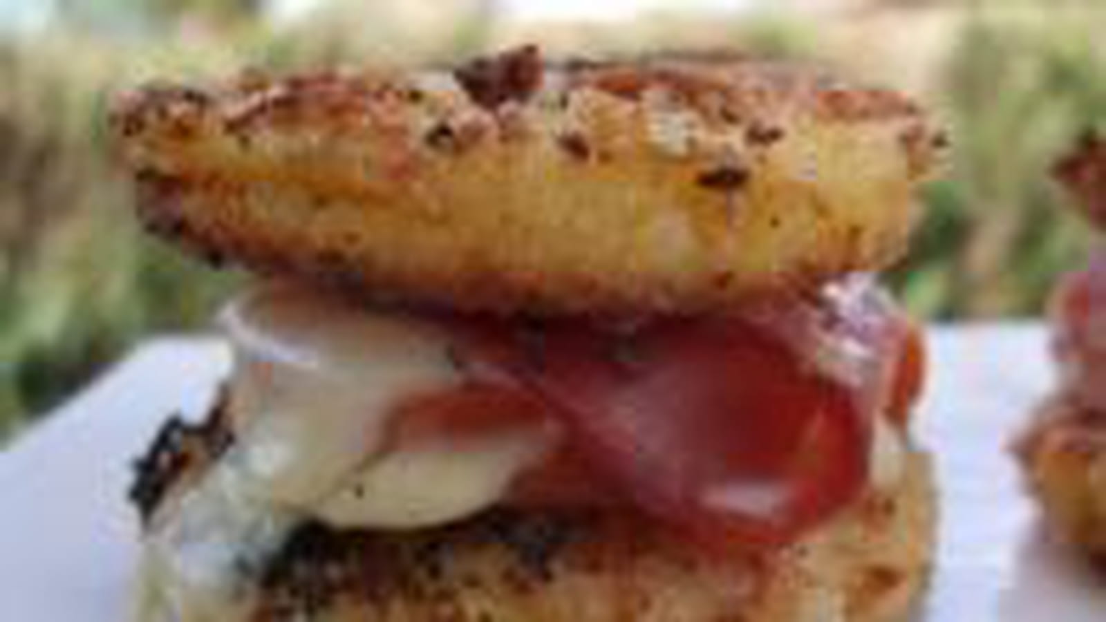 Hamburgers de polenta panée