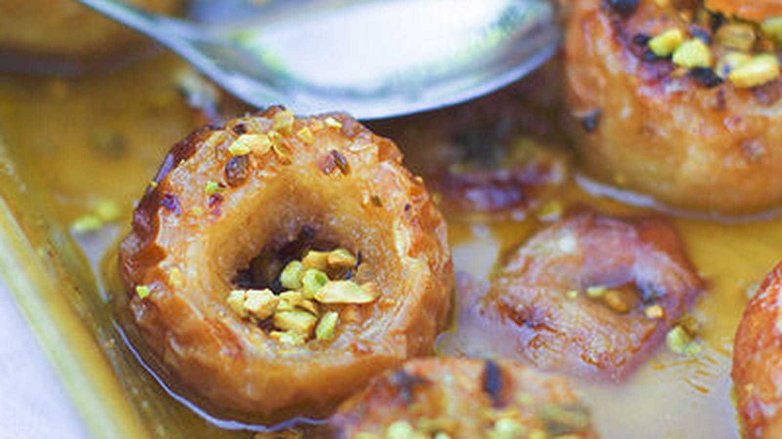 Pommes au four et pistaches