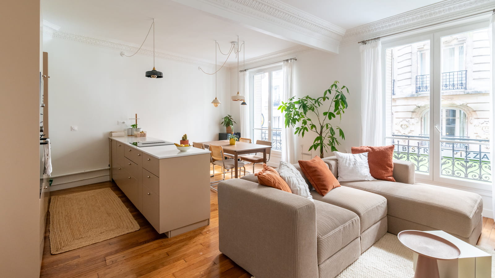 Double salon après