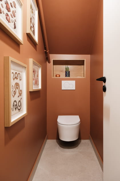 Apr&egrave;s&nbsp;: des toilettes cosy et bien rang&eacute;es
