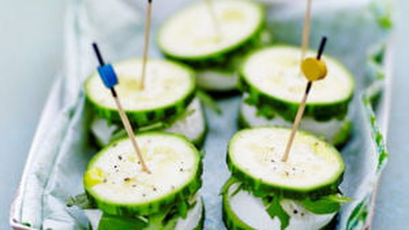 Mini-burgers de courgette à la mozzarella