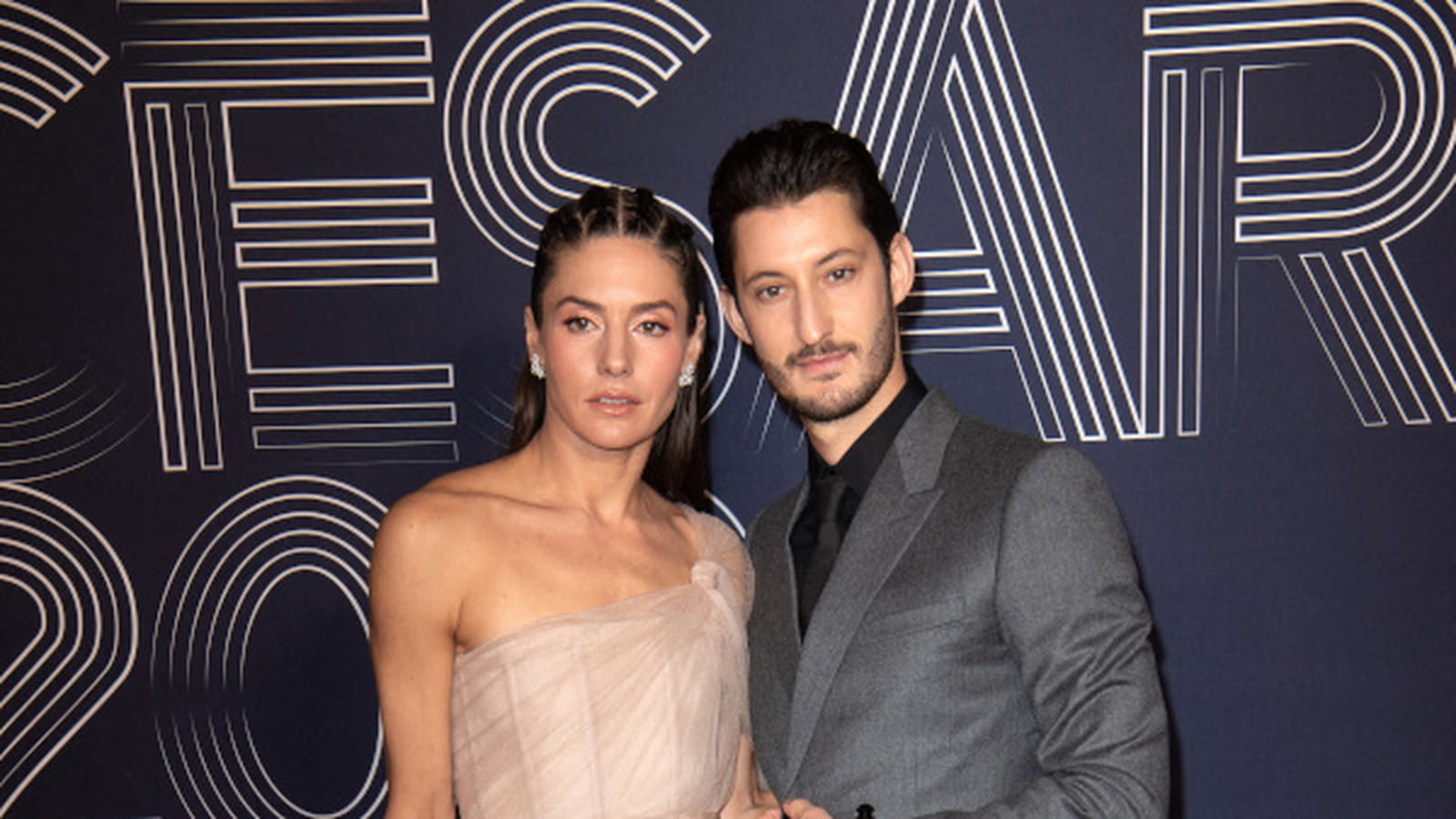Pierre Niney et Natasha Andrews