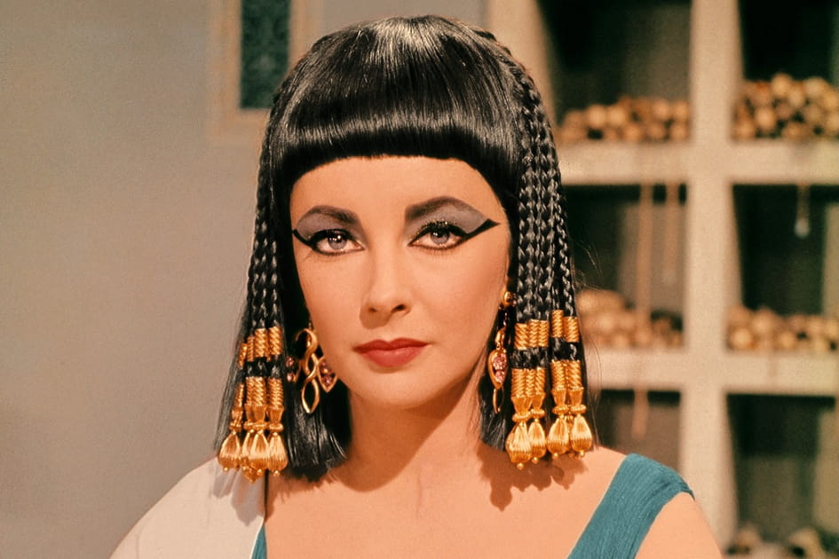 La frange courte d'Elizabeth Taylor
