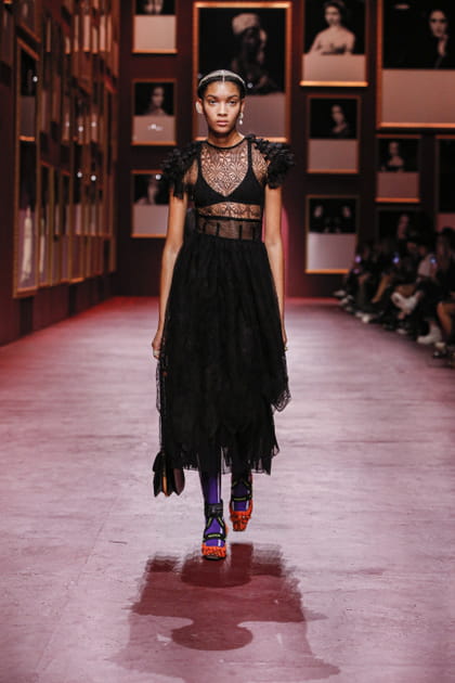 Look 18&nbsp;du d&eacute;fil&eacute; Dior