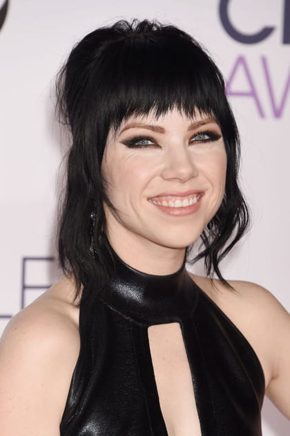 Stars et coloration&nbsp;: Carly Rae Jepsen en brune