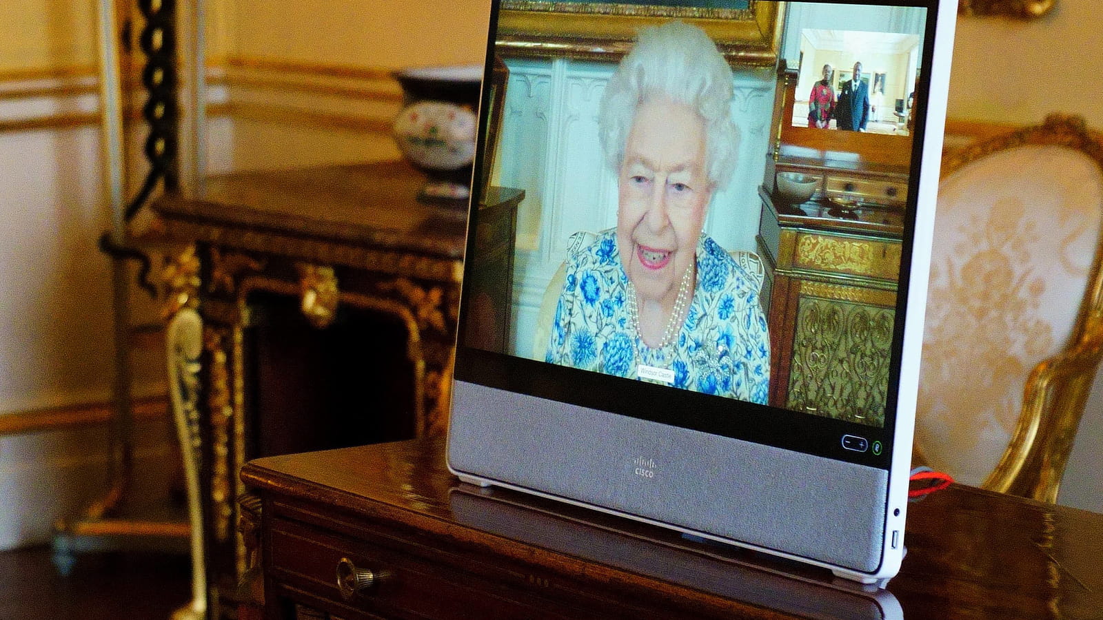 Elizabeth II assure un engagement royal à distance, le 3 mars 2022