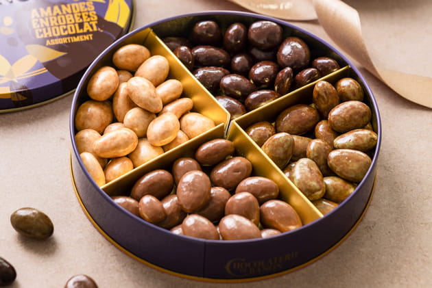Assortiment d'amandes enrobées - Chocolaterie de Banon
