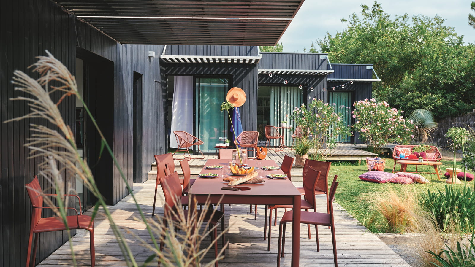 Salle à manger de jardin en aluminium 