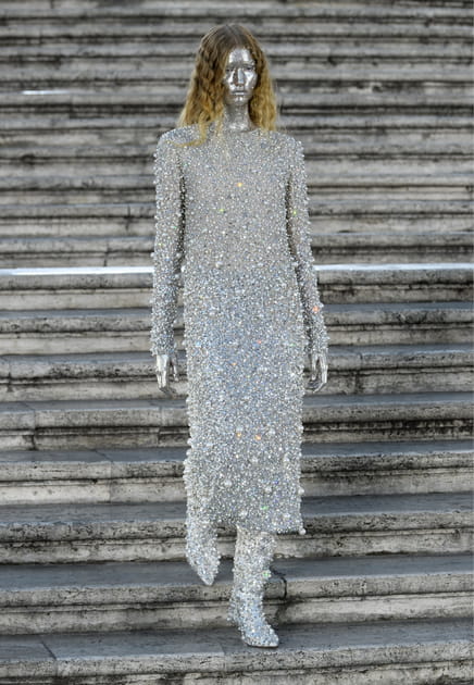 Look 37&nbsp;du d&eacute;fil&eacute; Valentino