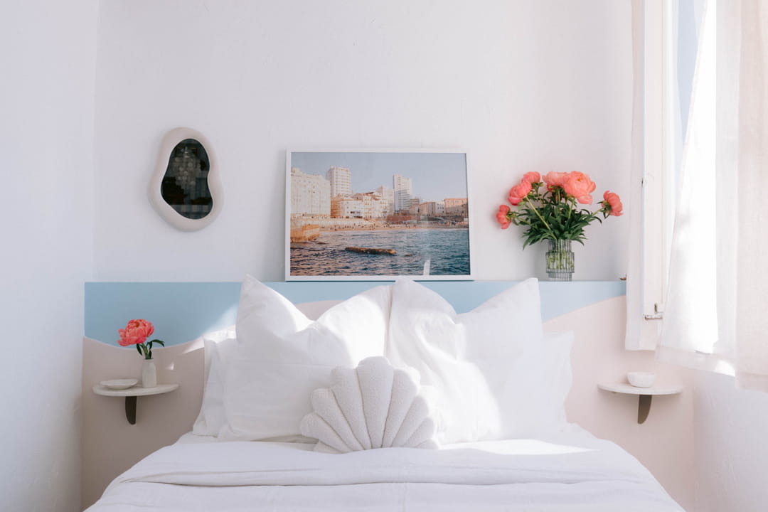 There are so many decorative ideas to prick these sunny interiors