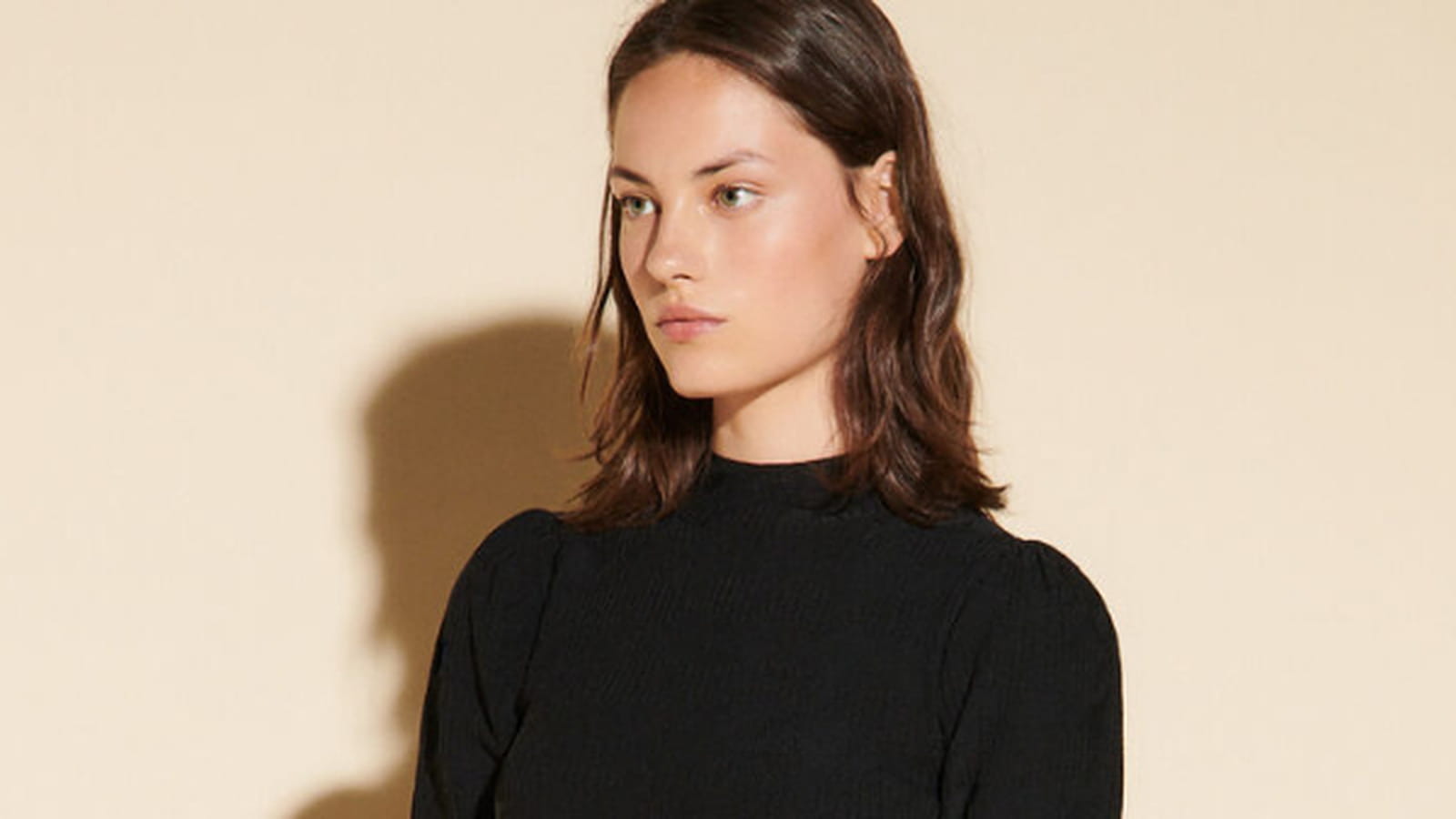 Robe noire Sandro