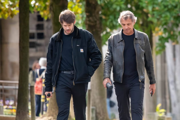 Obs&egrave;ques d'Alain Belmondo&nbsp;: toute la famille r&eacute;unie pour faire ses adieux - PHOTOS