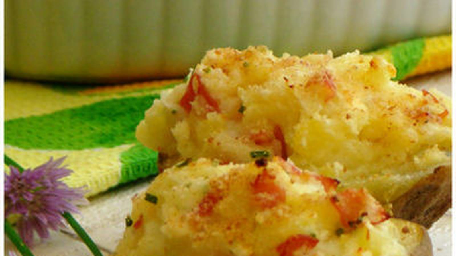  Pommes de terre au four, chèvre, bacon et ciboulette