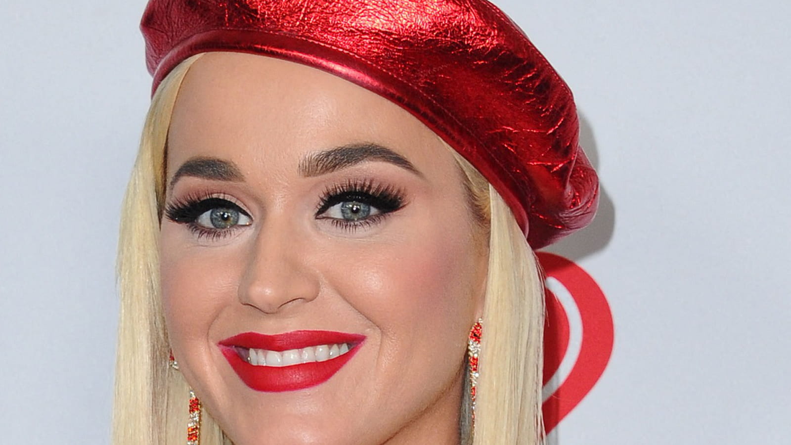 Katy Perry, avec un carré