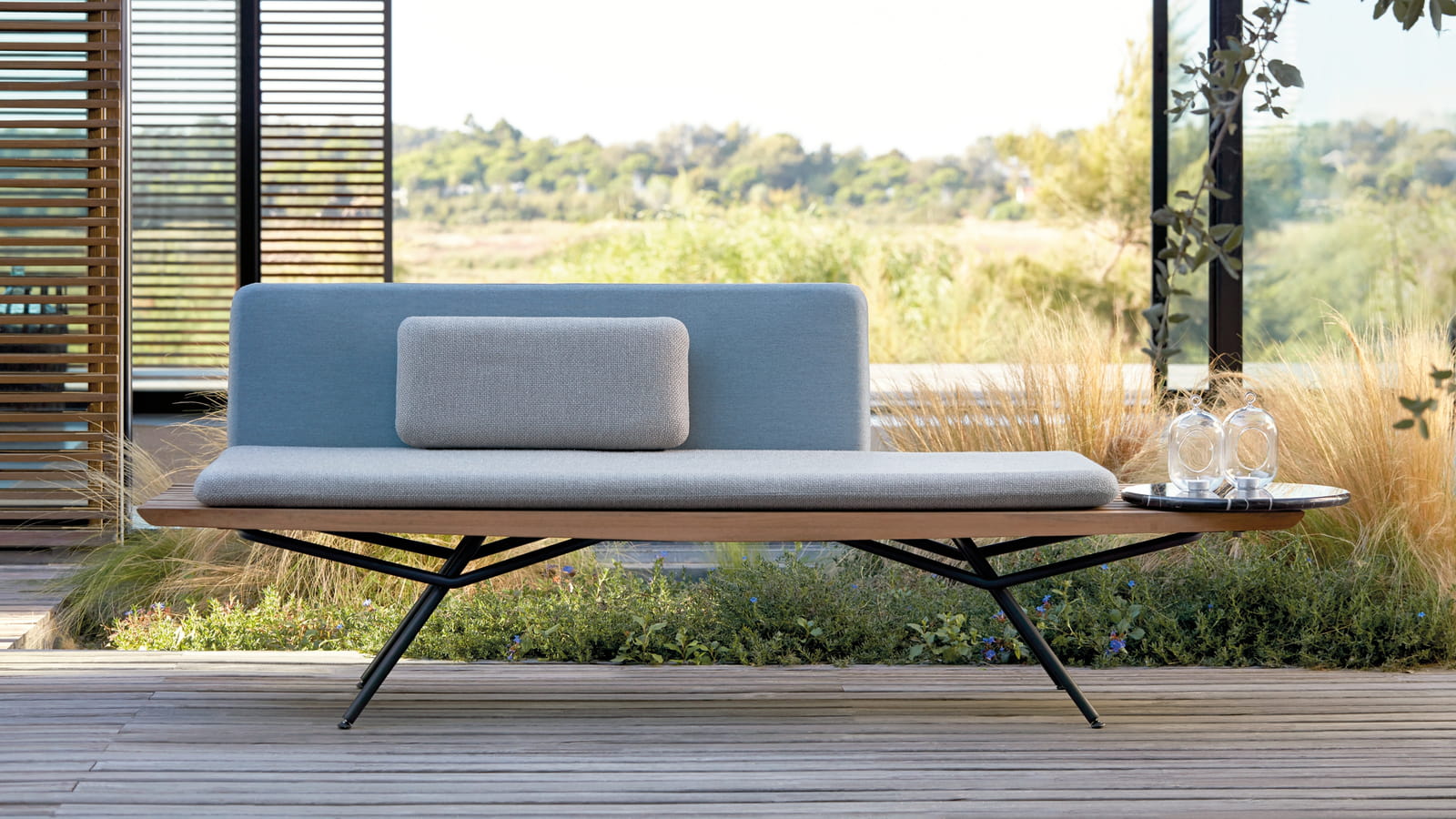 Banc avec coussins Manutti