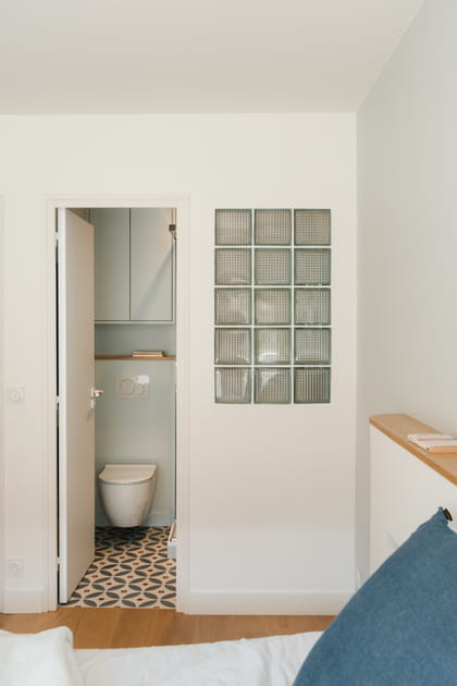 Apr&egrave;s&nbsp;: une chambre confortable avec sa salle d'eau