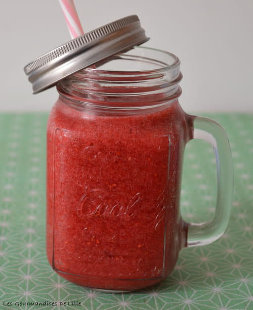 Jus à la framboise et au litchi