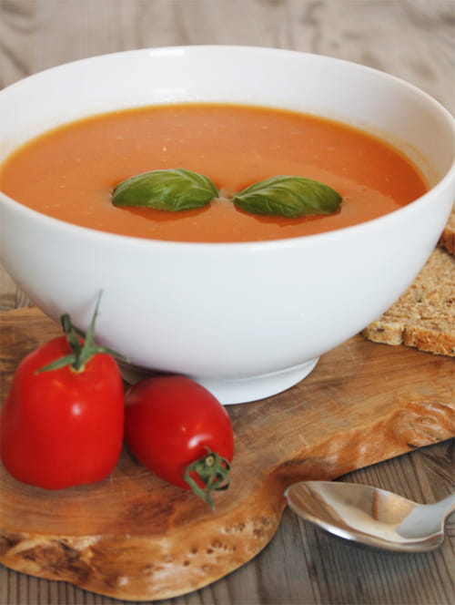 Velouté de tomate au basilic