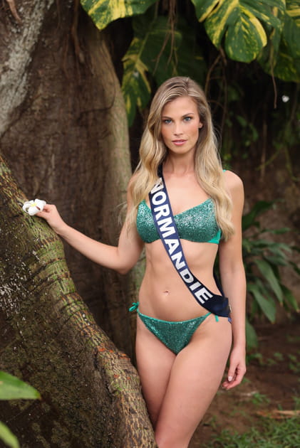 Miss France 2025&nbsp;: Lucile Lecellier, Miss Normandie 2024&nbsp;pose en maillot de bain