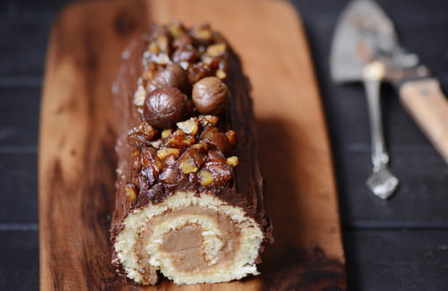 Bûche L'Épicurien roulée à la crème de marrons et au chocolat