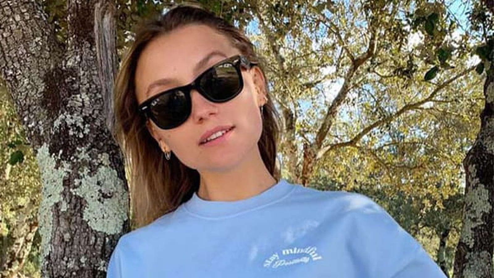 @chloebbbb