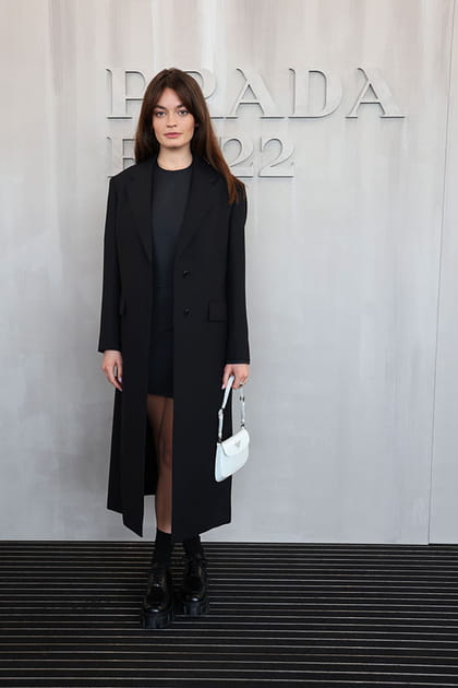 Emma Mackey au défilé Prada