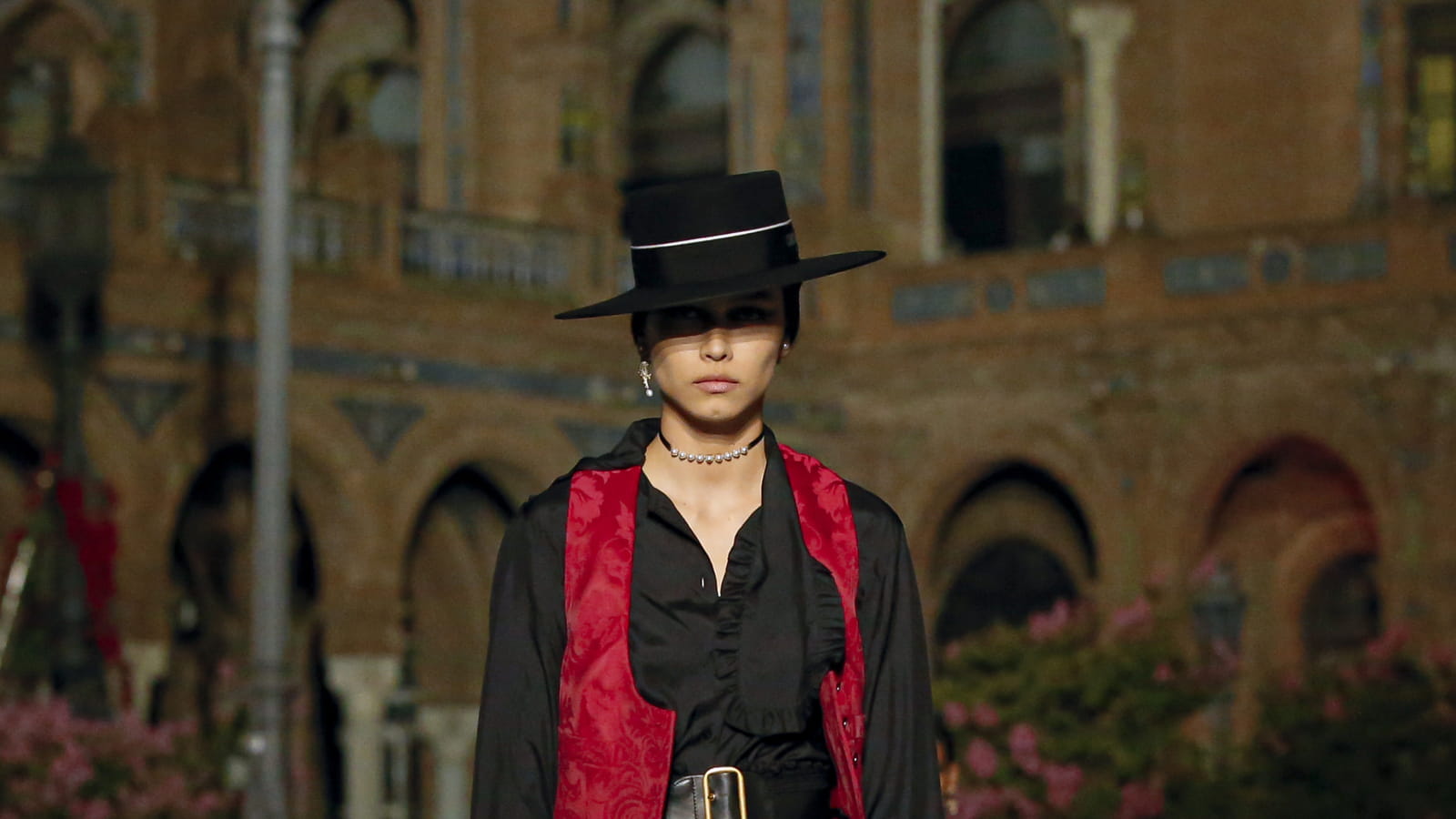 Look 33