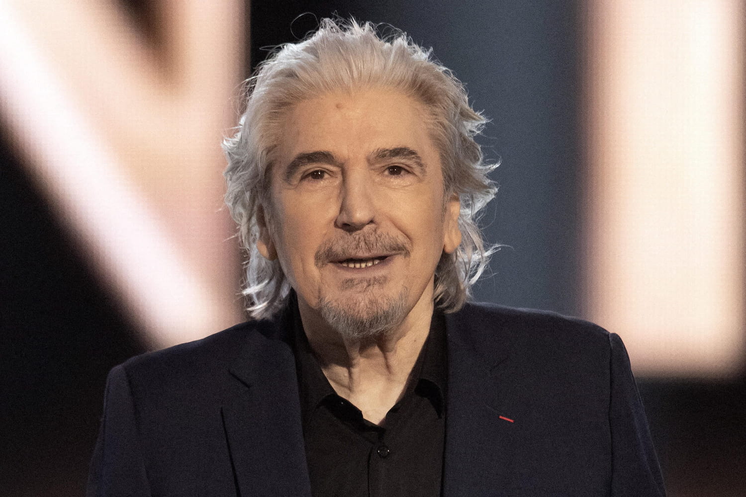 this singer who came to see him “in secret”