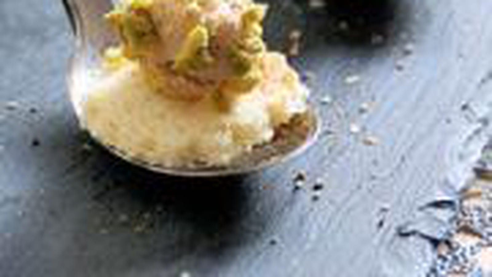 Toasts au foie gras croquant