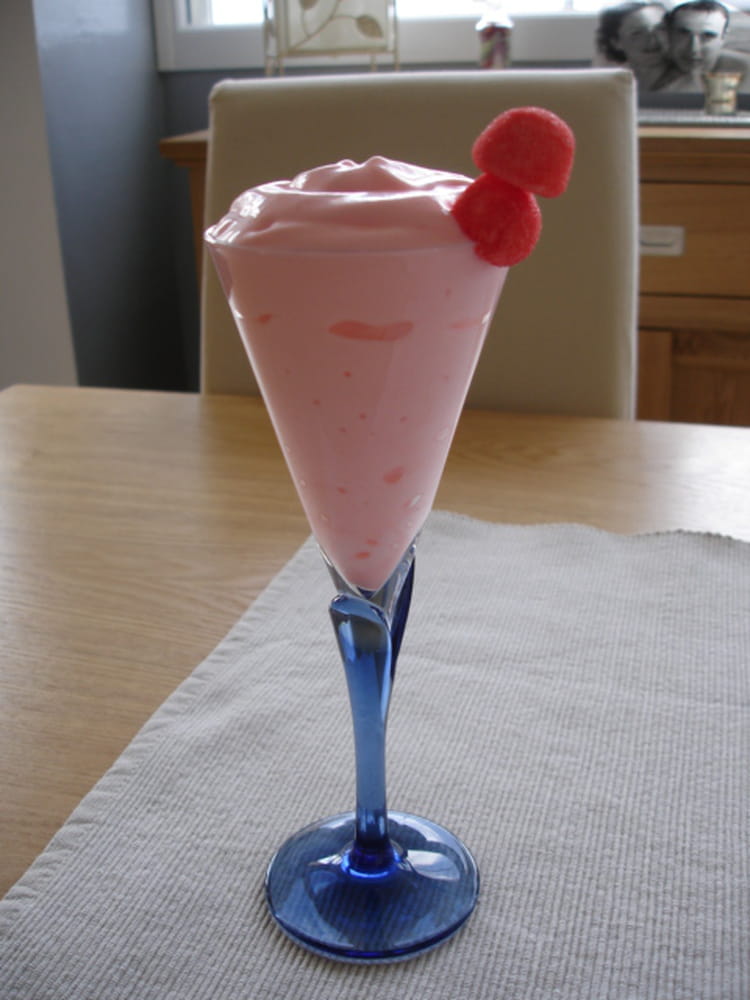 Recette de Mousse de fraises Tagada au siphon : la recette facile