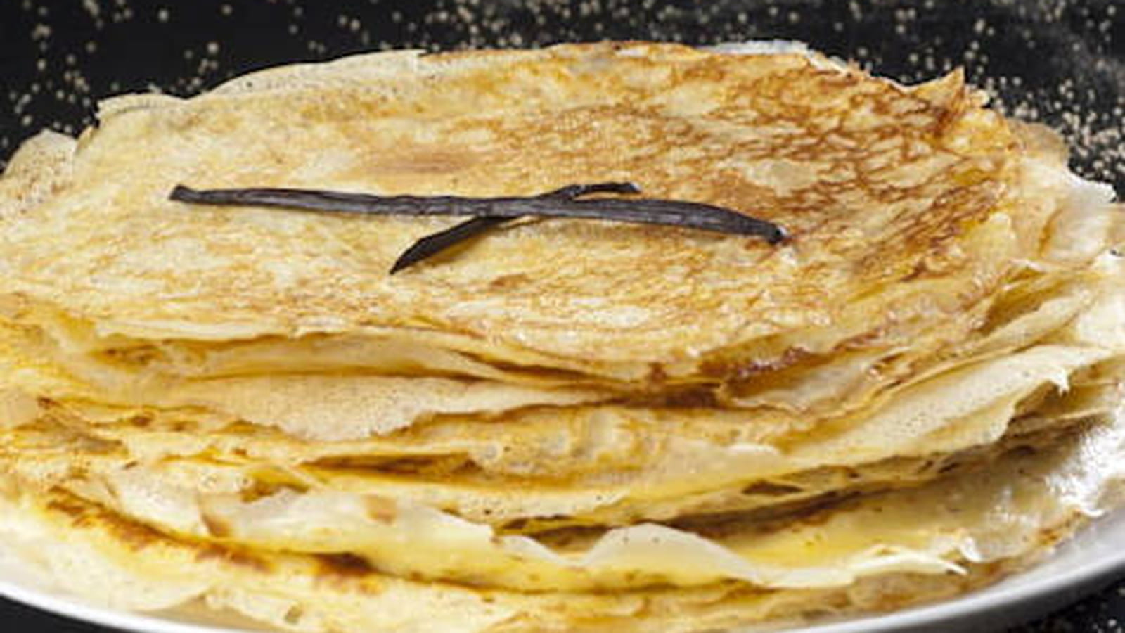 Crêpes sans grumeaux parfumées au sucre vanillé