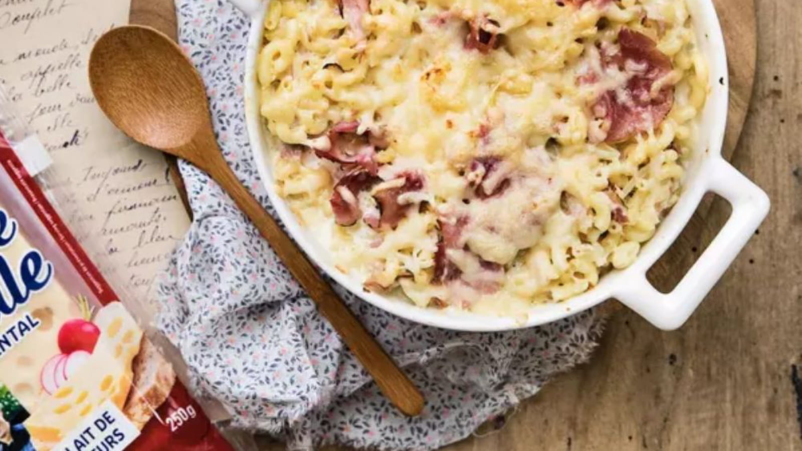 Coquillettes et crème de jambon à l'Emmental Tendre Meule Entremont
