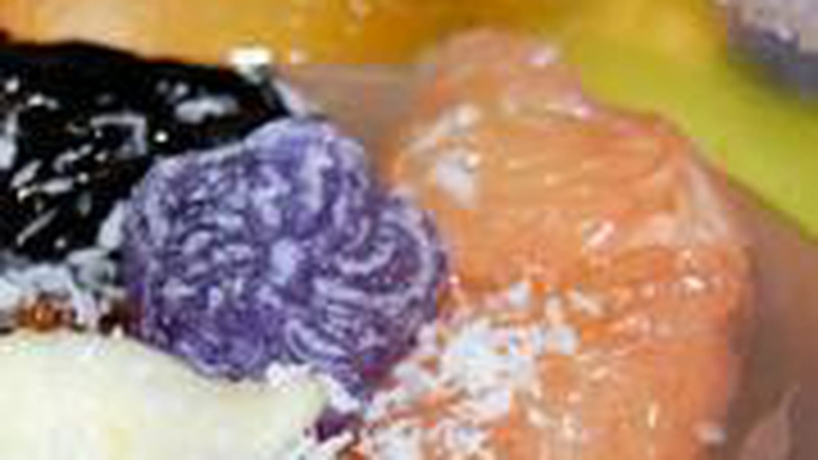Soupe de pamplemousse et fruits à la violette