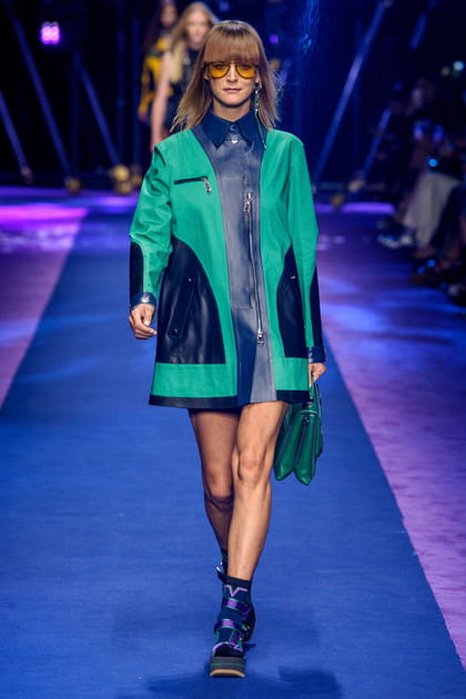 D&eacute;fil&eacute; Versace