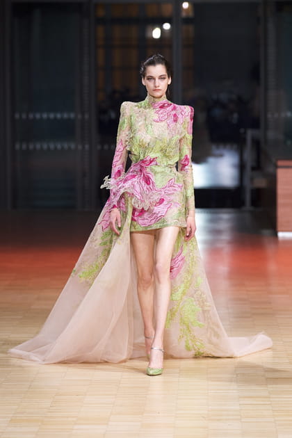 Look 6 du défilé Elie Saab