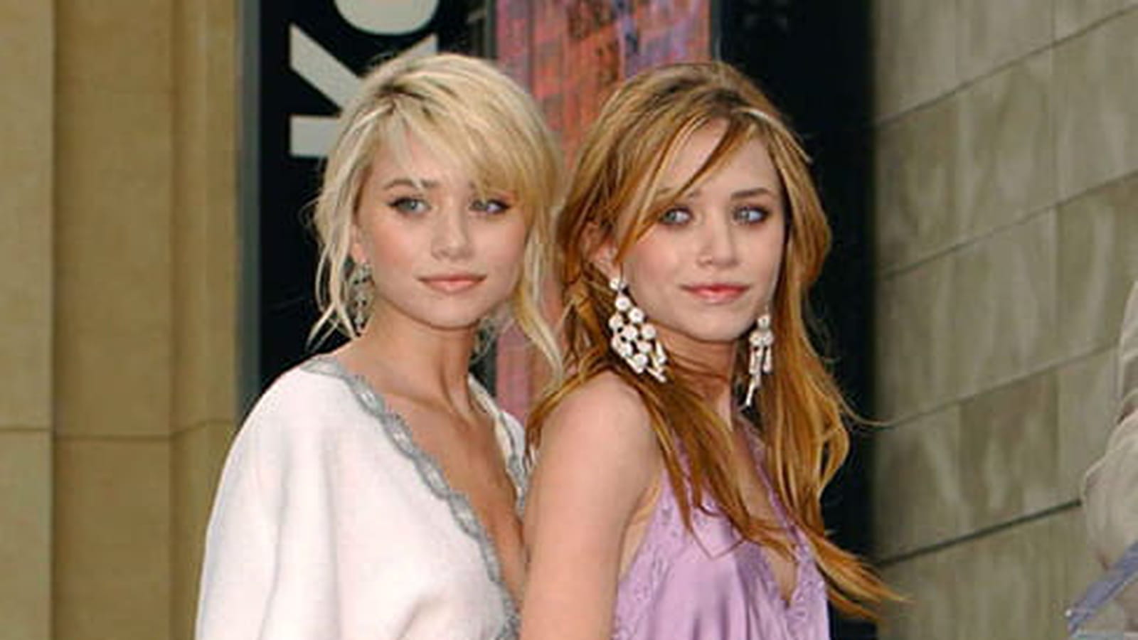 Le style pointu de Mary-Kate et Ashley Olsen démontrent qu'à deux, c'est toujours mieux