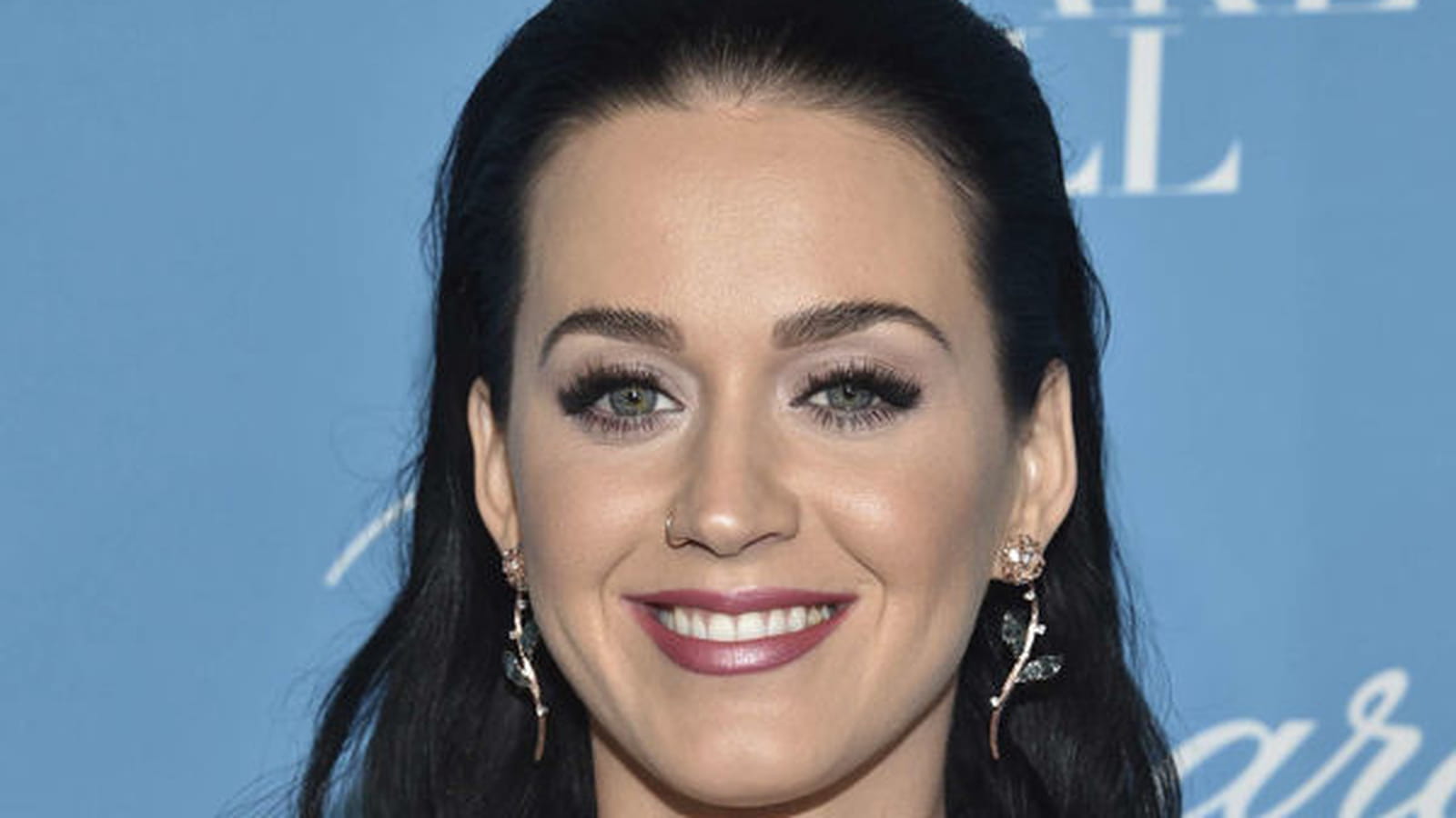 Katy Perry en brune