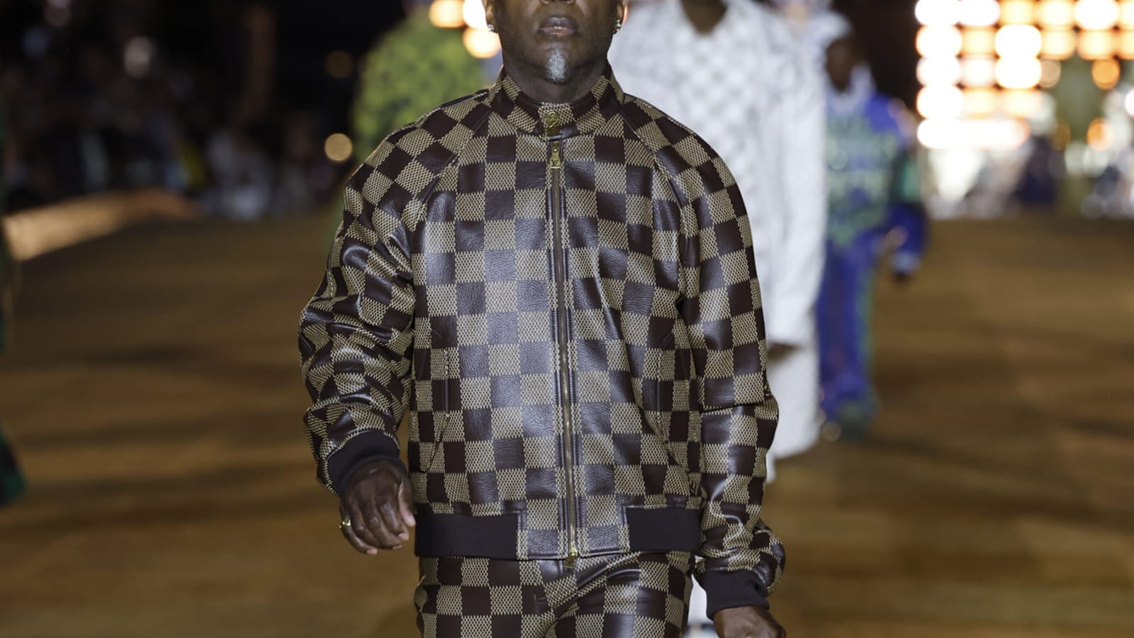 Look 36