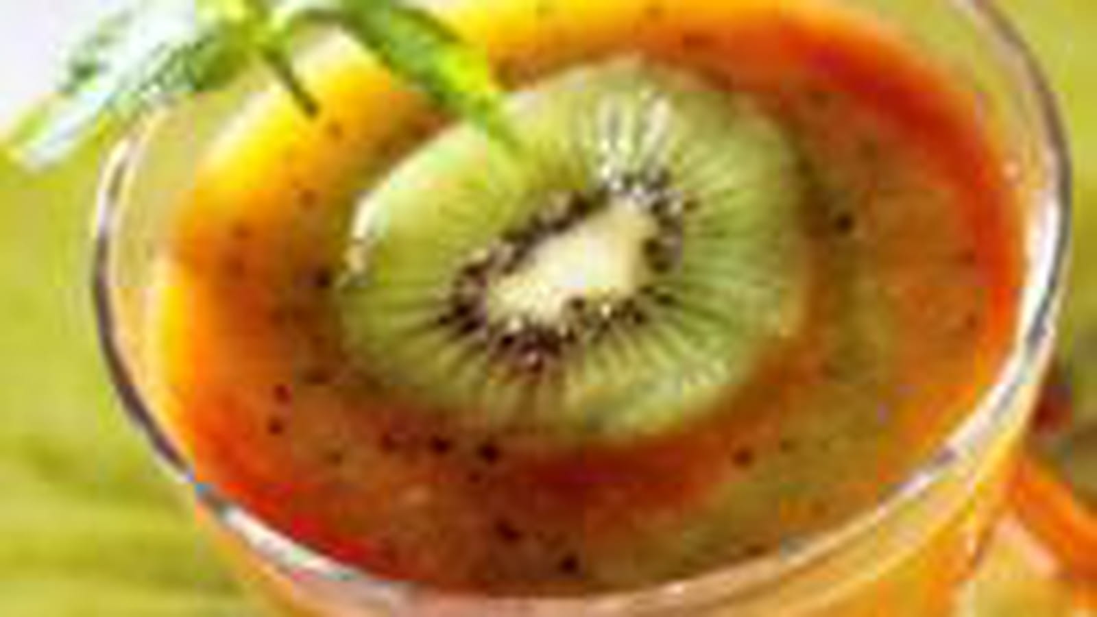 Soupe d'abricots et kiwis