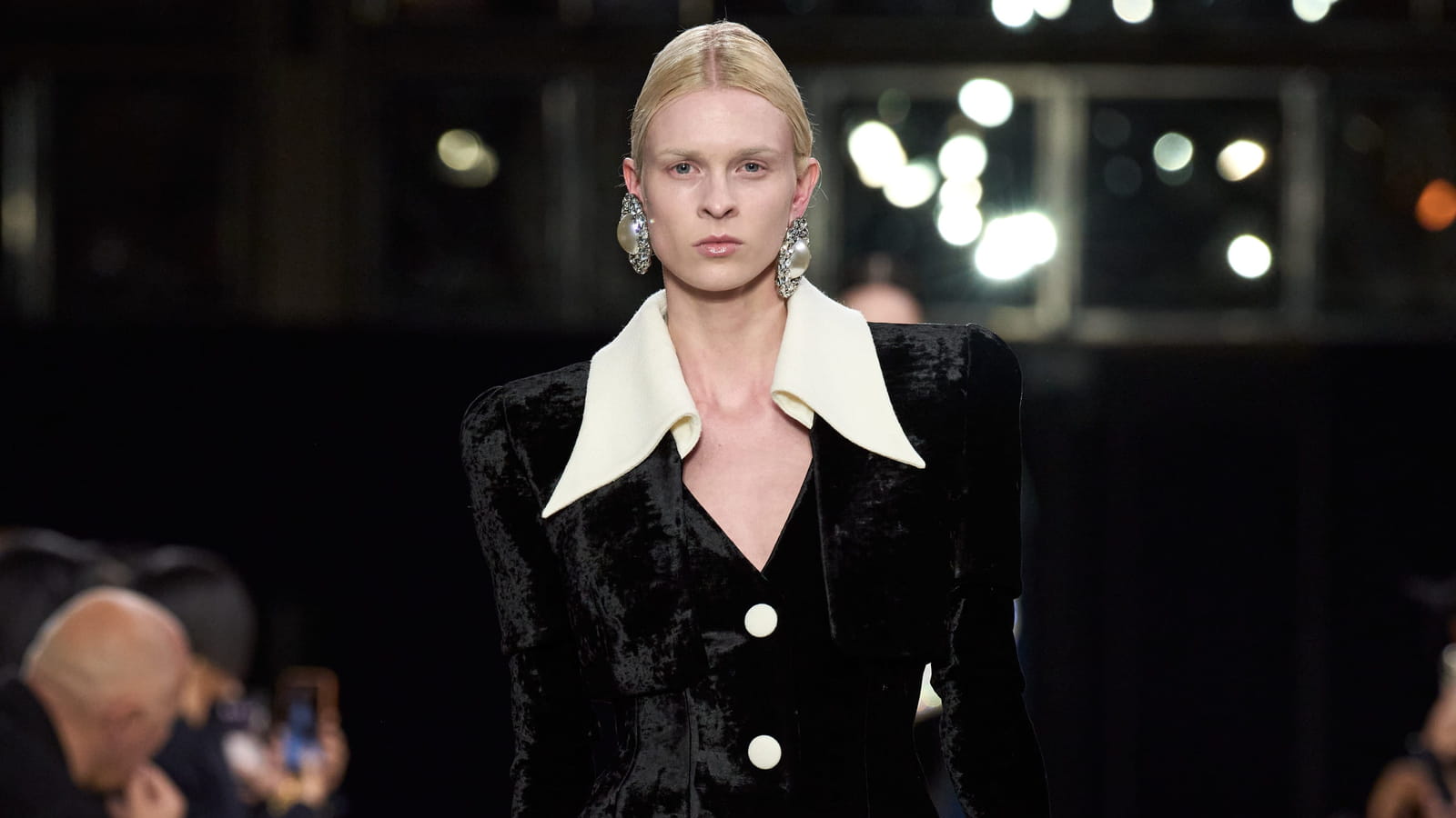 Look 35