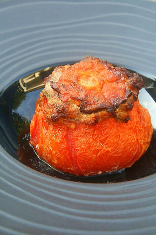 Tomates farcies fondantes : la recette facile