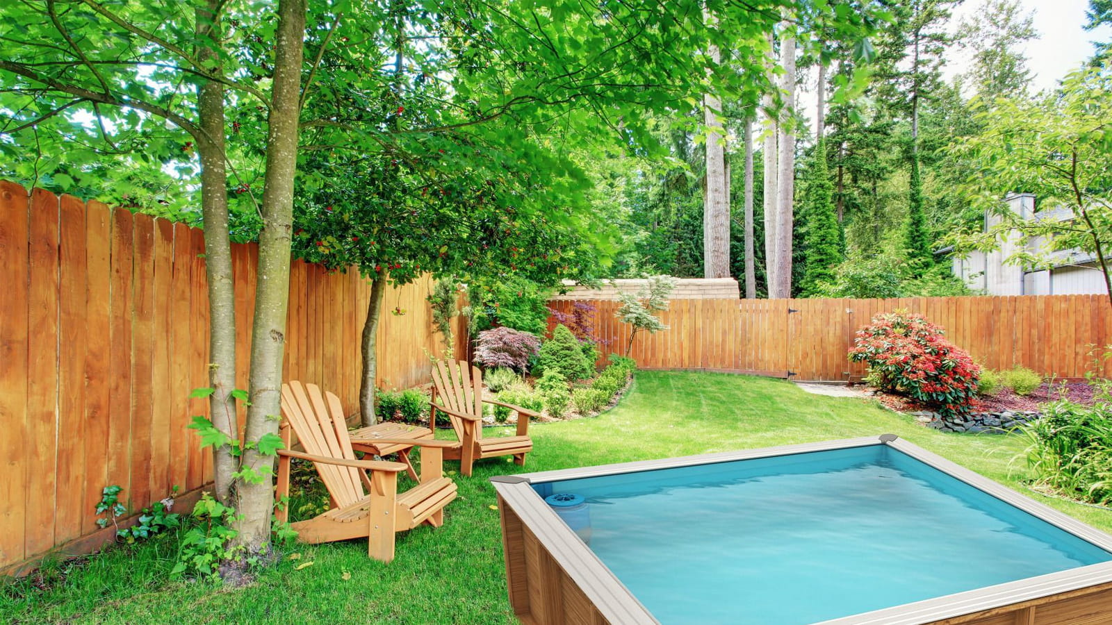 Une piscine carrée pour les enfants