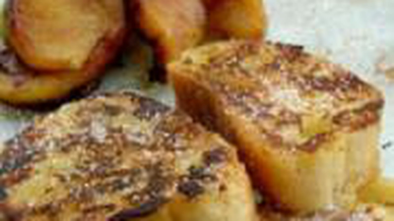 Pain perdu au rhum et pommes caramélisées
