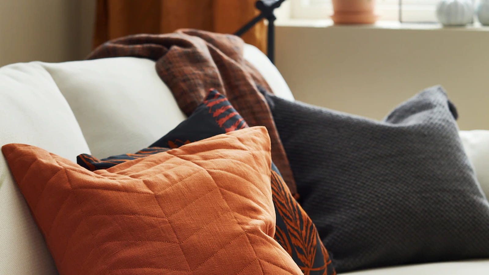 Housse de coussin orange HÖSTKVÄLL