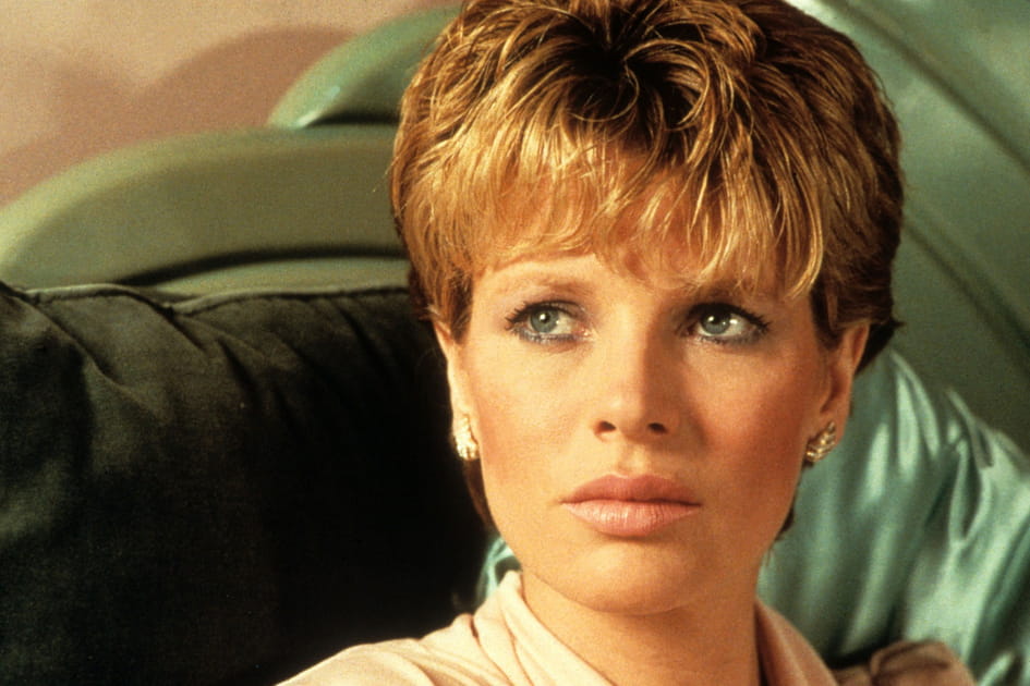 La coupe gar&ccedil;onne de Kim Basinger
