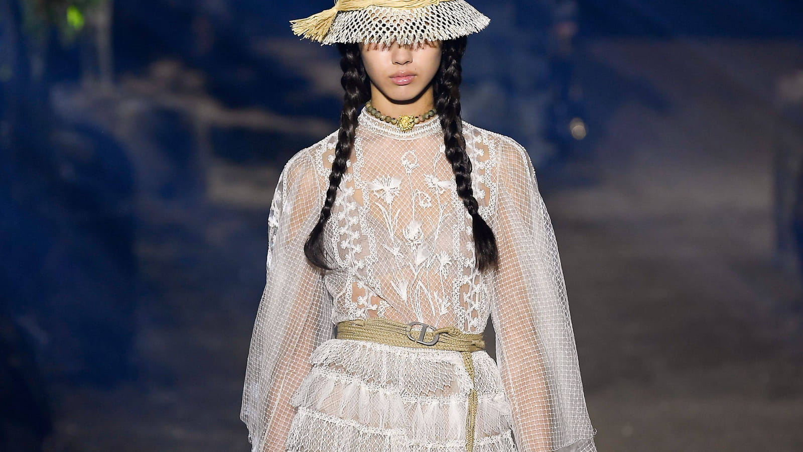 Look 73