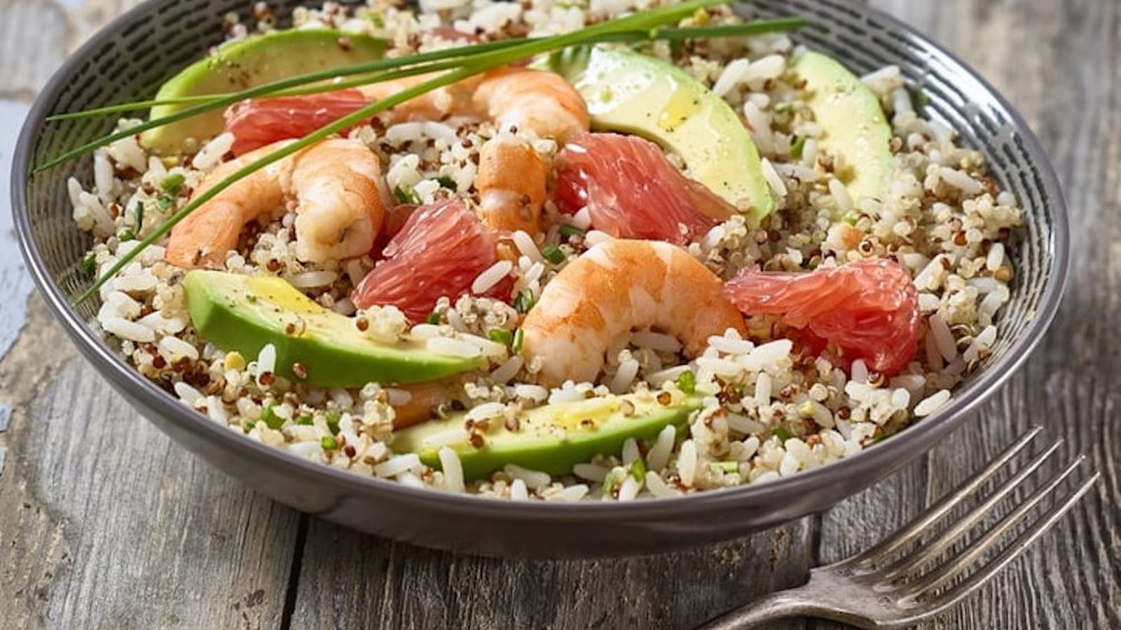 Salade Trésor Inca, crevettes, avocat et pamplemousse