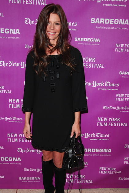 Chiara Mastroianni en robe courte noire