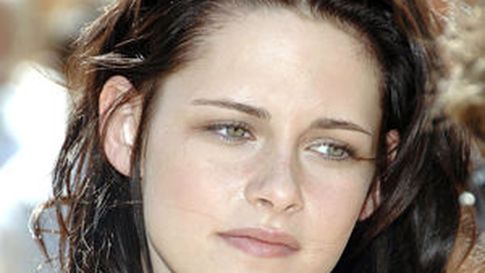 Kristen Stewart en brune 